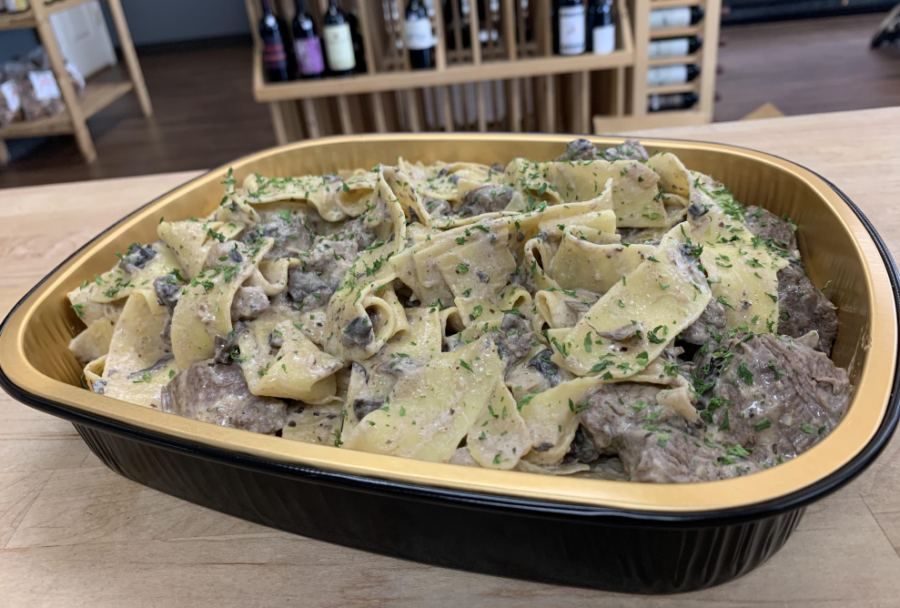 Beef Stroganoff w/Filet Tips